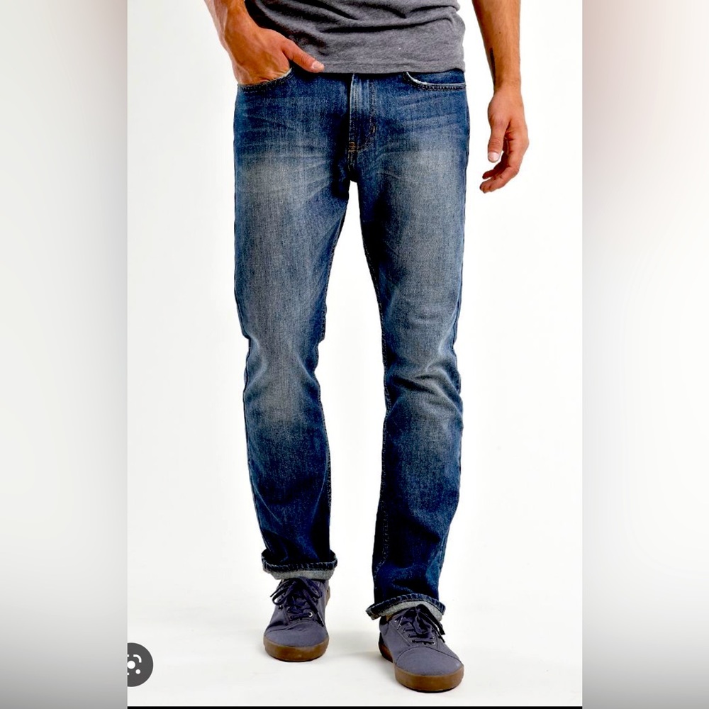 Bullhead Denim Men’s Loose Fit Jeans Size W-38/L-32!